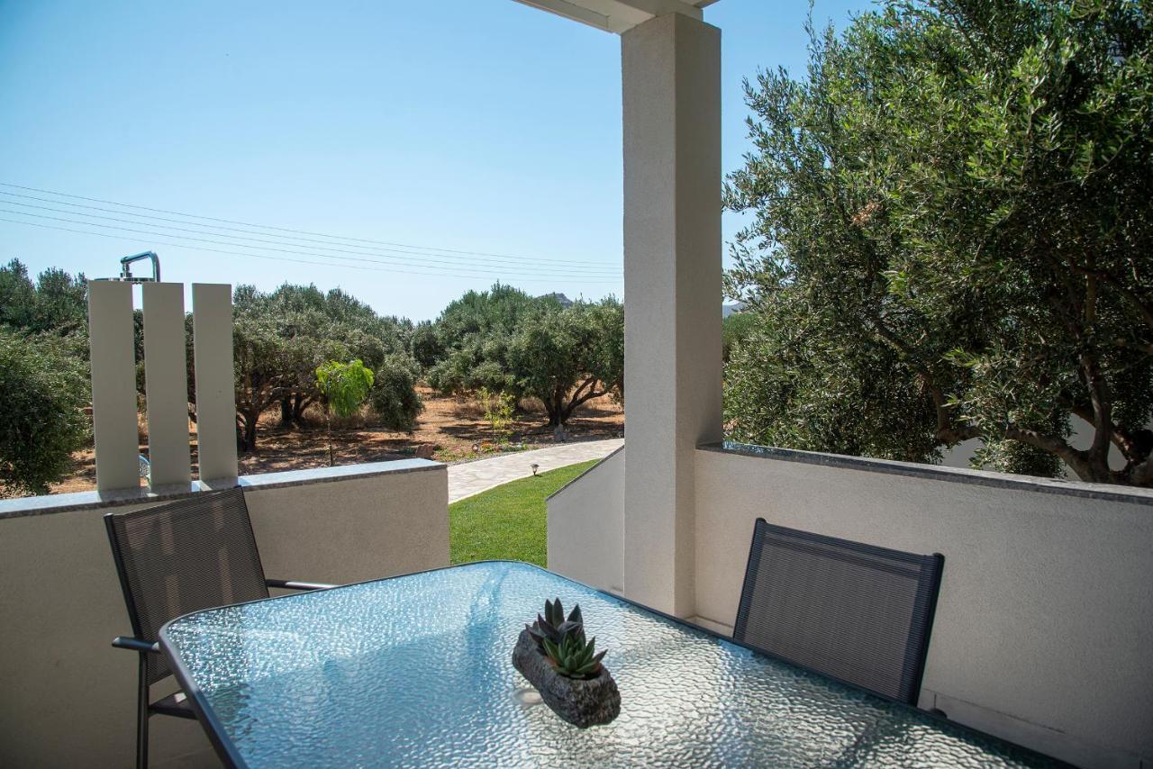 Emmy Villa Anevato Exterior photo